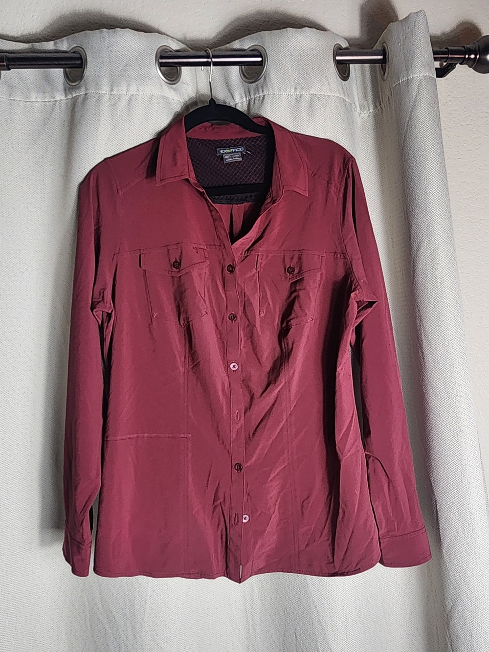 ExOfficio Women's L Burgundy Vented Travel Shirt